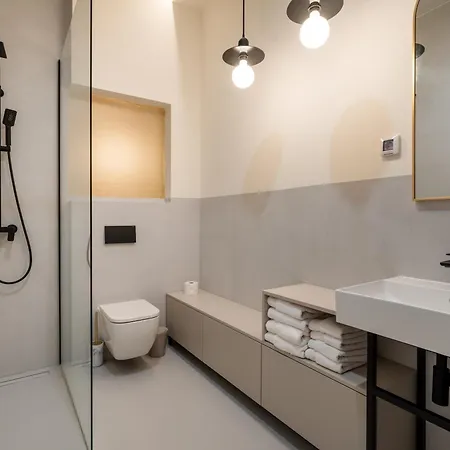 Апартаменты The Bridge Luxury *