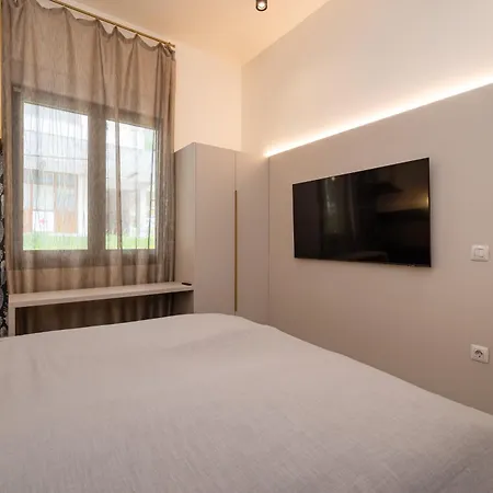 The Bridge Luxury Апартаменты